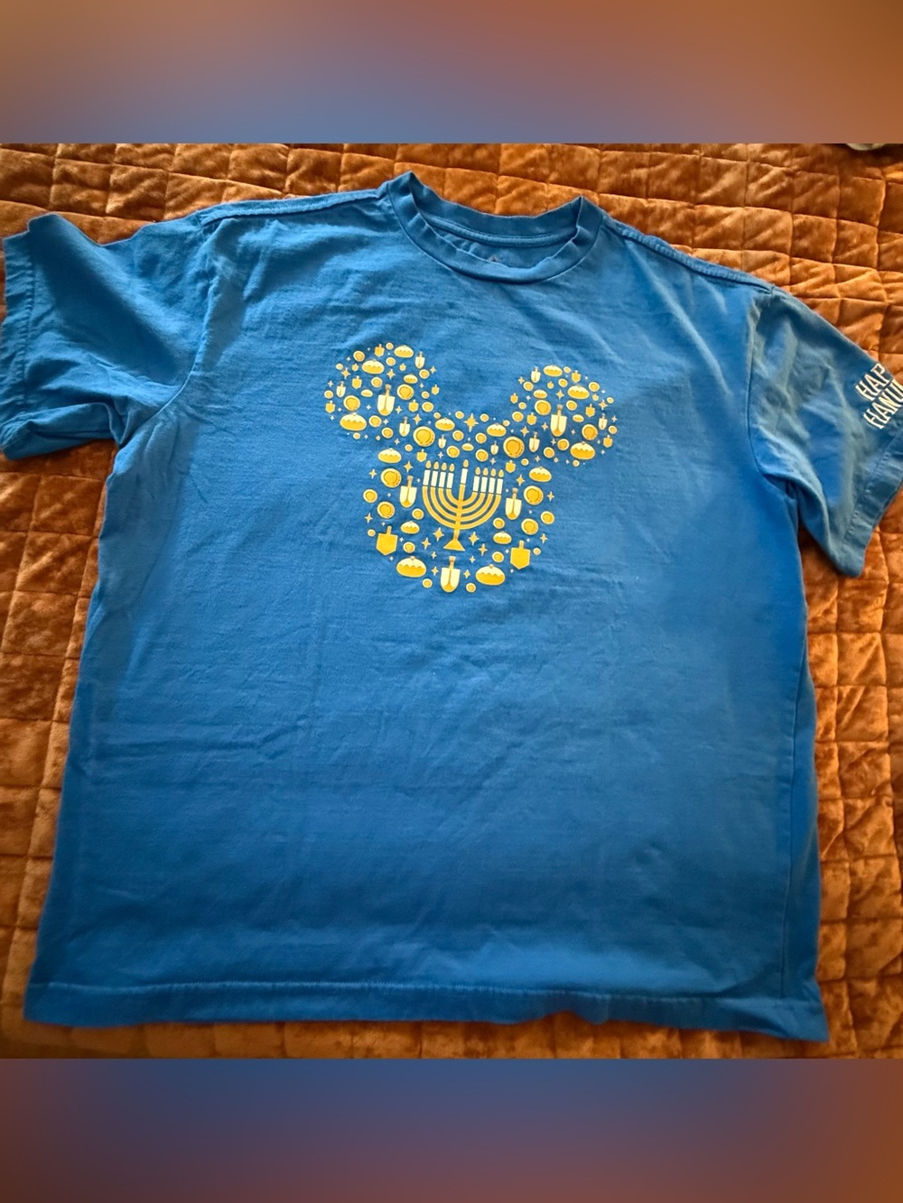 Disney Parks  Happy Hanukkah XL T-Shirt Blue Hidden Mickey in the  Menorah
